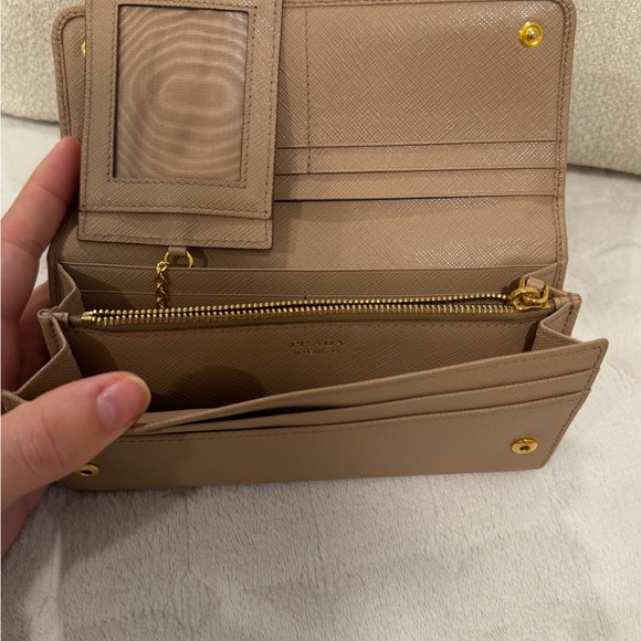 Prada Beige Leather Wallet - Picture 13 of 15